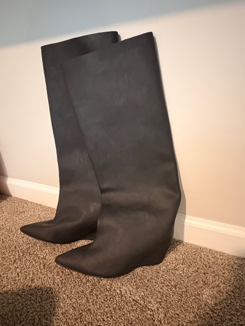 Yeezy HB-01 women’s knee boot